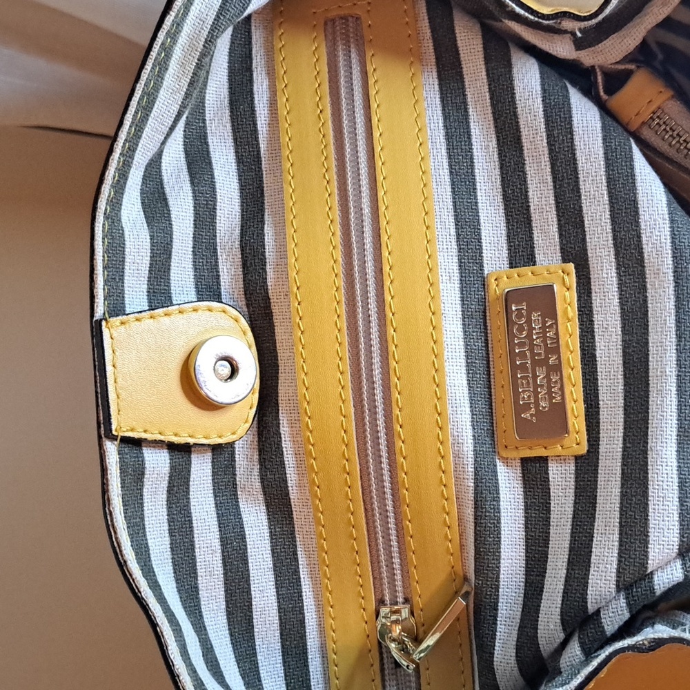 A.BELLUCCI ITALY Genuine Leather Soft Yellow Satchel/Crossbody EUC - Picture 9 of 12